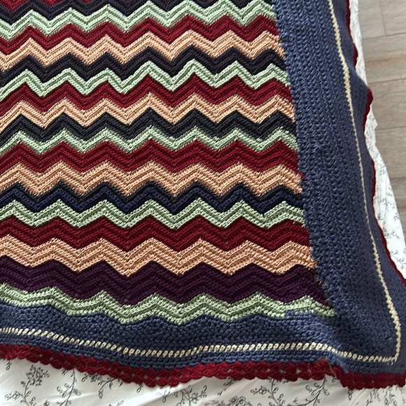 Colorful Handmade hand knit Chevron bed spread throw blanket - Picture 6 of 16